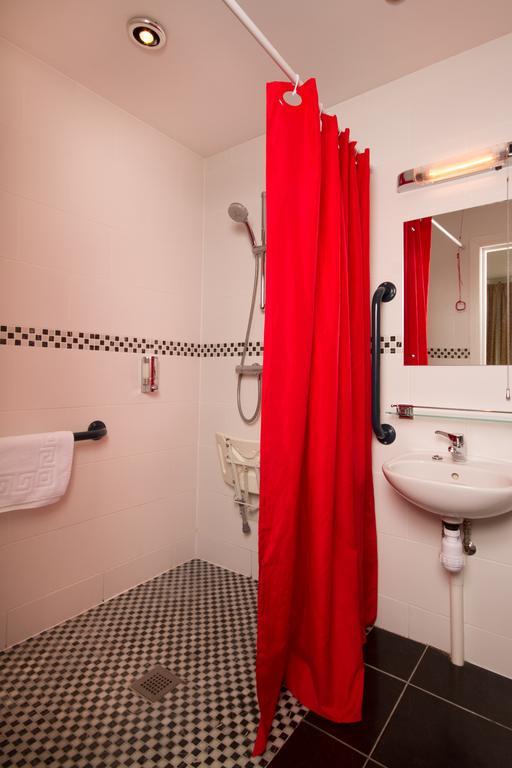 Отель Travelrest Fareham Solent Gateway Экстерьер фото